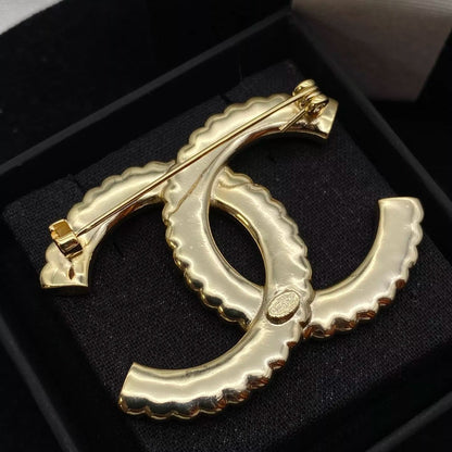 Broche de Diamantes con Empalme de Perlas y Temperamento