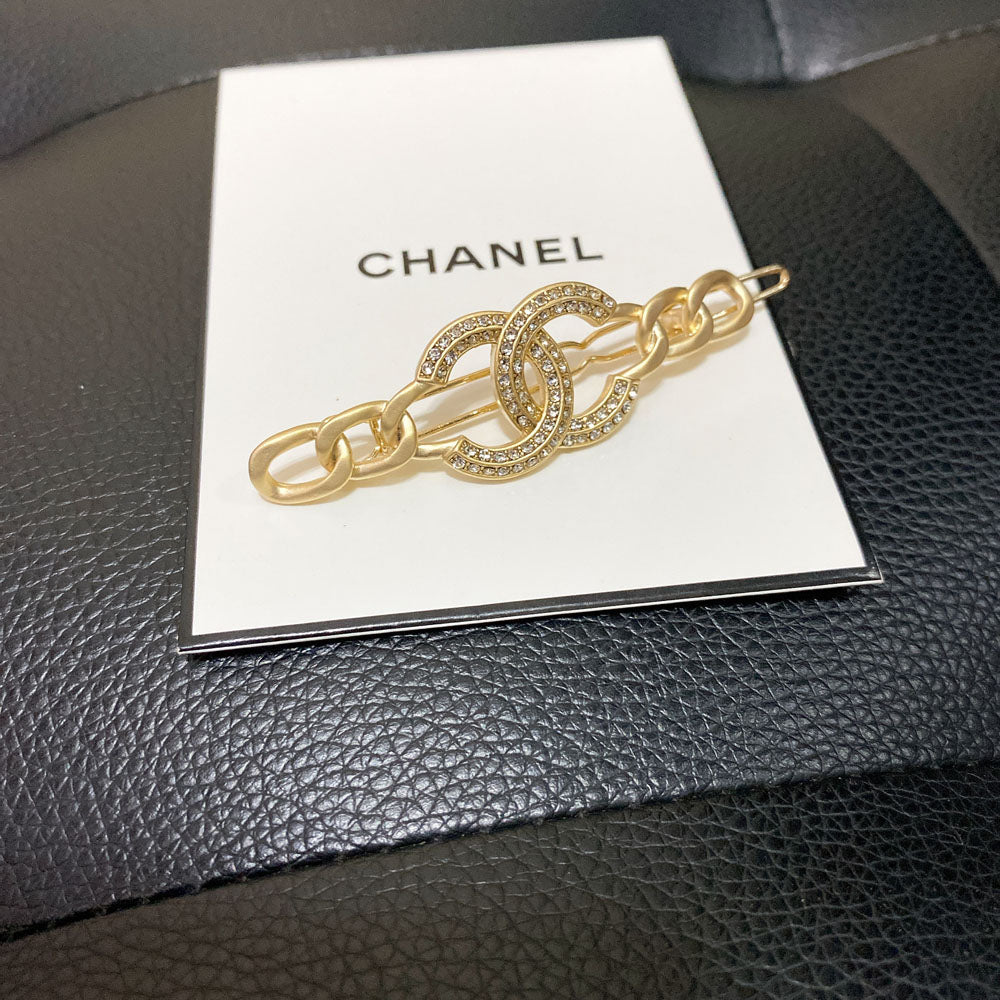Pinza de pelo doble C de diamantes