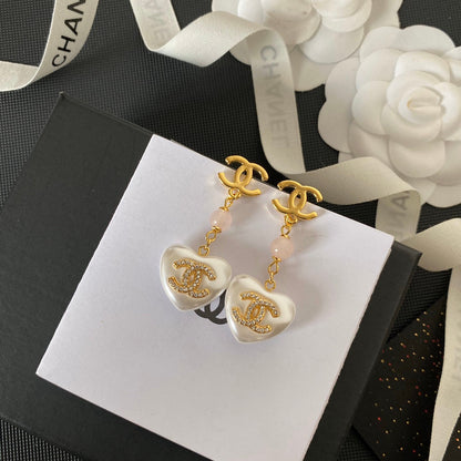 Boucles d'oreilles cœur en verre nacré de qualité supérieure