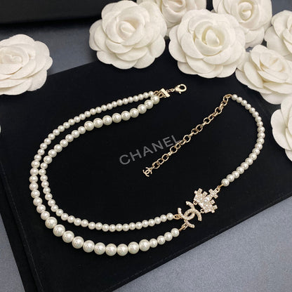 Collar de Perlas de Doble Corona