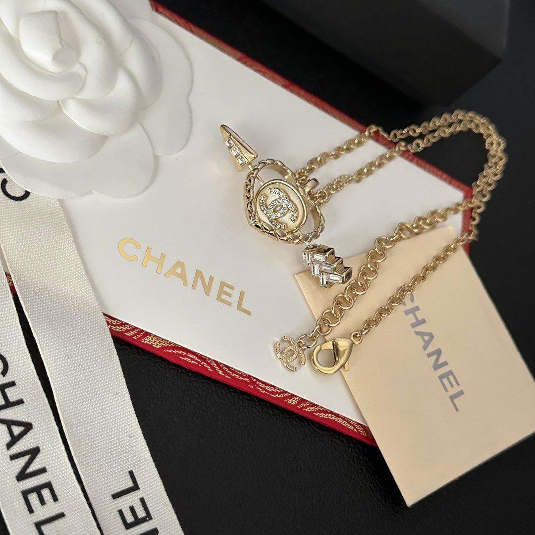 Collier en diamant Cœur et Flèche