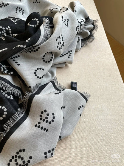 🖤 Double-Sided Jacquard Wool & Silk Square Scarf ‼️
