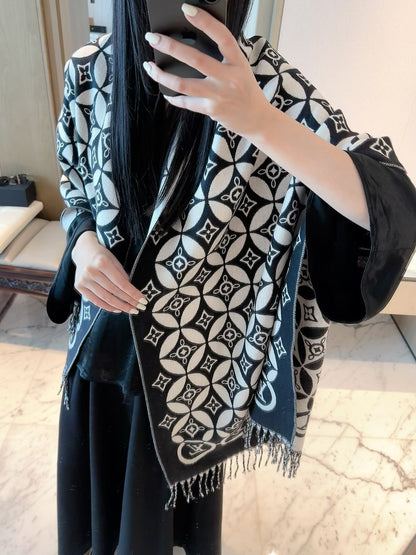 ✨ 2026 New Geometric Circle Jacquard Cashmere Scarf – Vintage Artistic Quiet Luxury