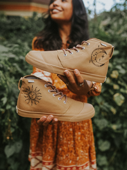 Chaussure montante lunaire