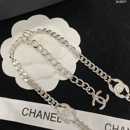 Collier Zircon Double C