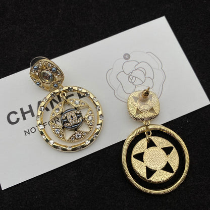 Boucles d'oreilles élément étoile baroque