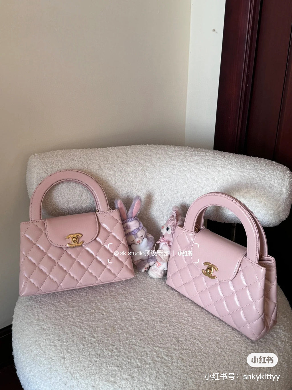 Classic Kelly-Style Chain Bag | Timeless Elegance