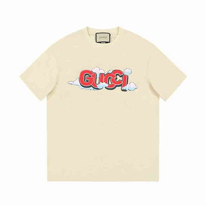 T-shirt imprimé nuages