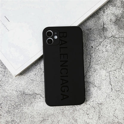 COQUE NOIRE LOGO B