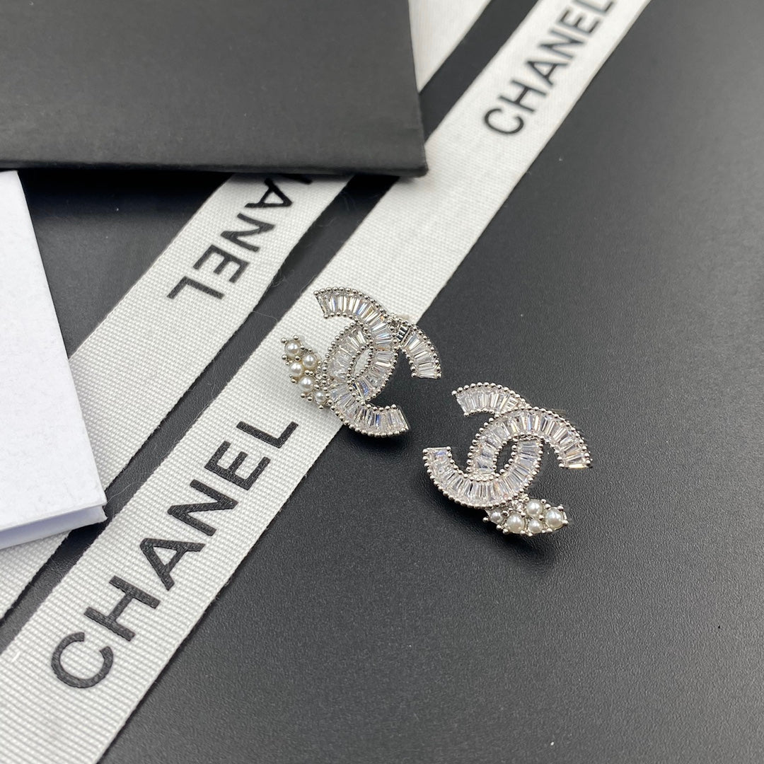 Pendientes de perlas de cristal