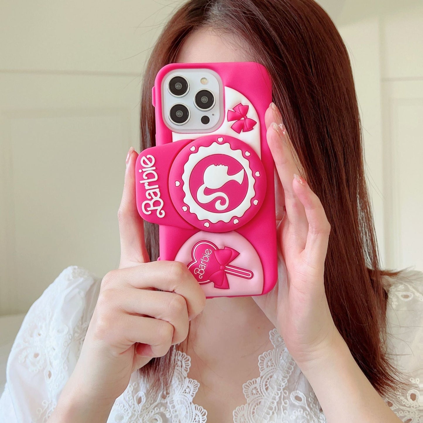 Preciosa funda de silicona rosa para cámara