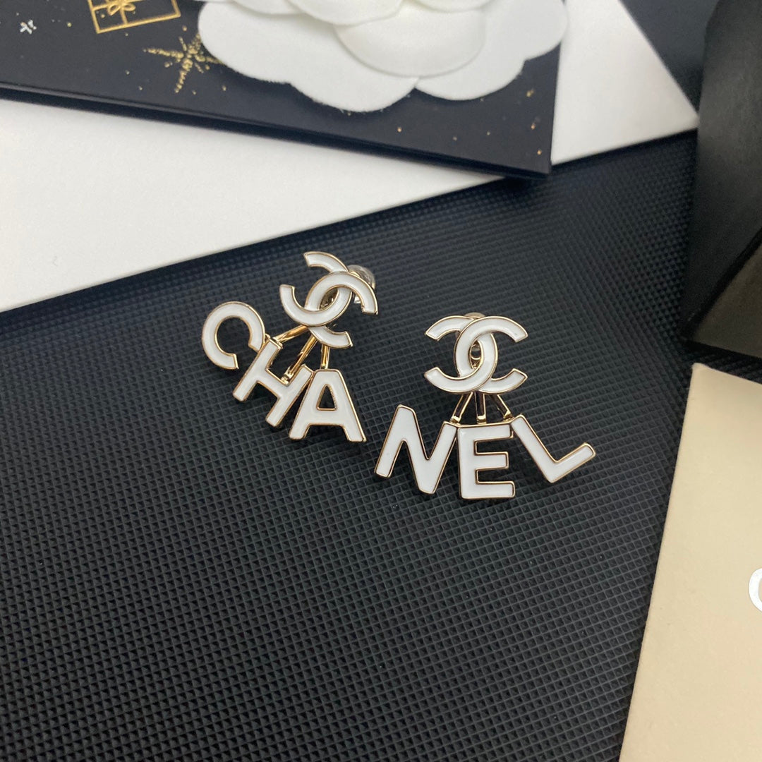 Pendientes Colgantes con Iniciales de Moda