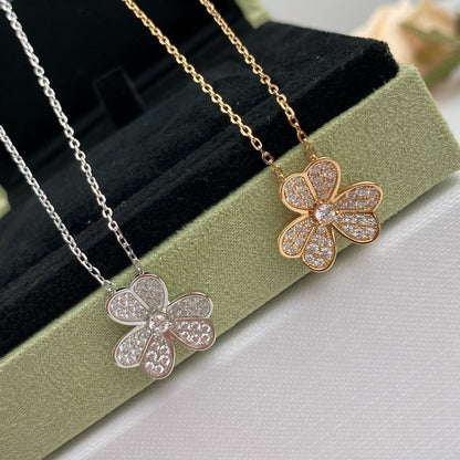 Clover Full Diamond Necklace