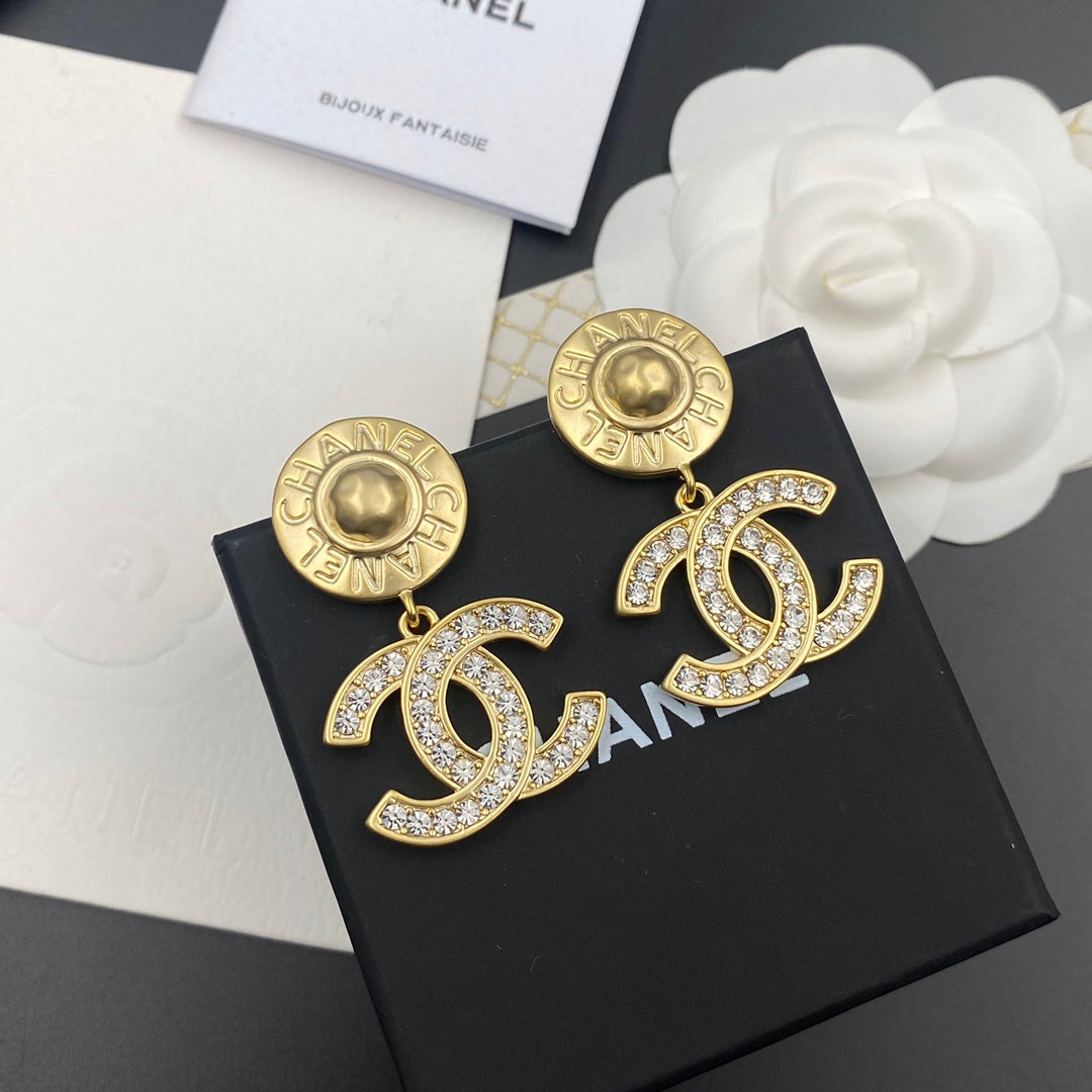 Boucles d'oreilles pendantes diamant lettre tempérament