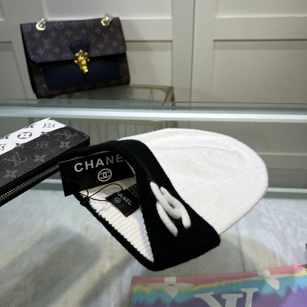 Gorro de lana de cachemira versátil para mujer