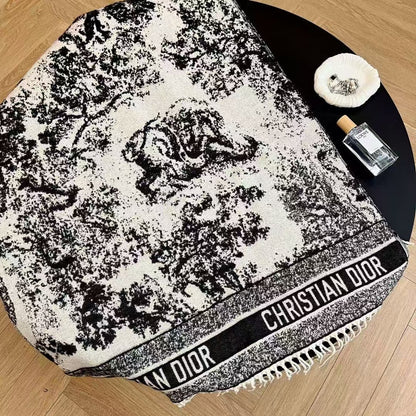 Châle Classique Brodé en Relief