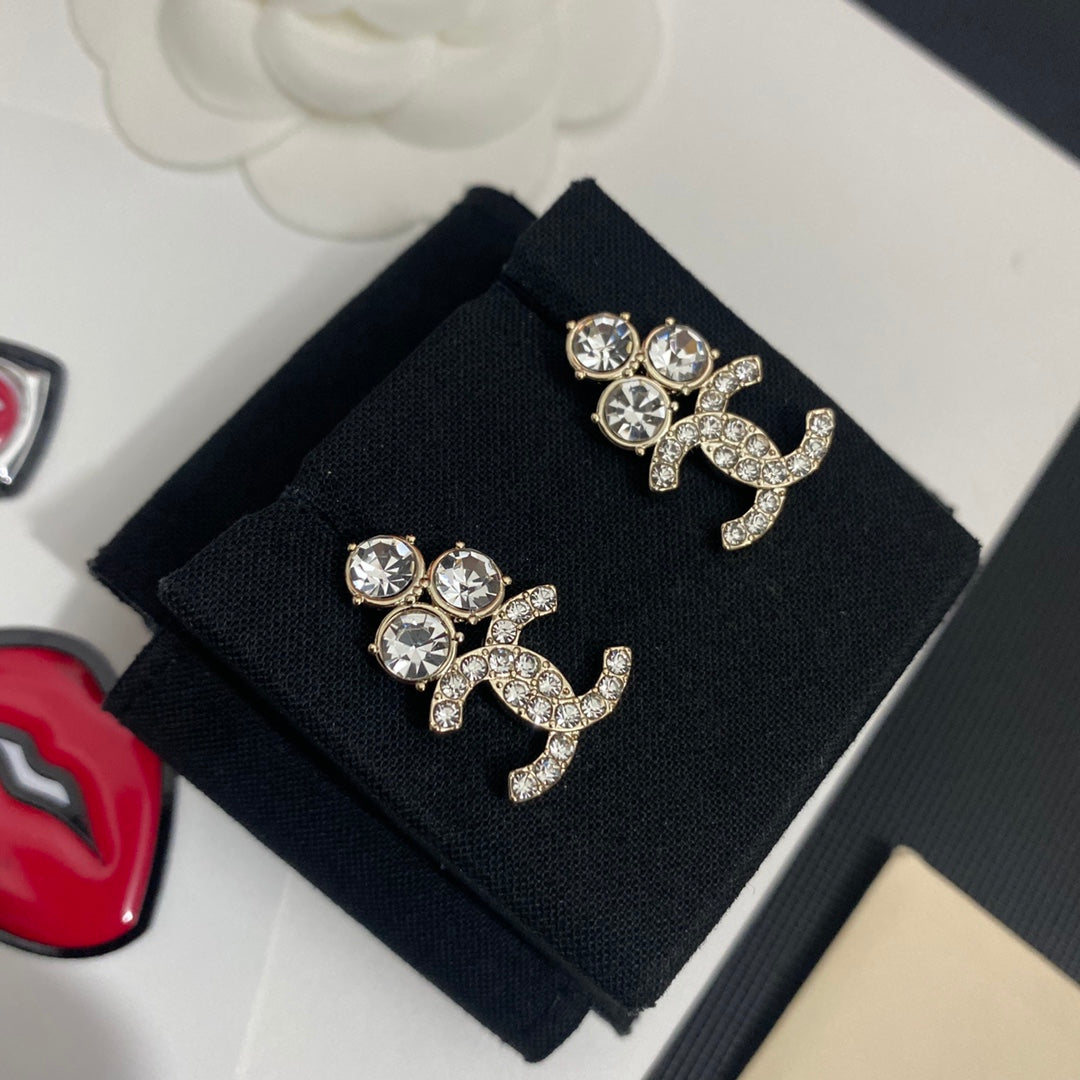 Pendientes de diamantes de cristal brillante