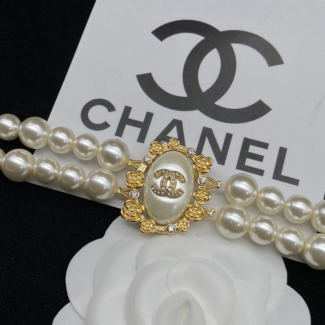 Élégant collier double perle