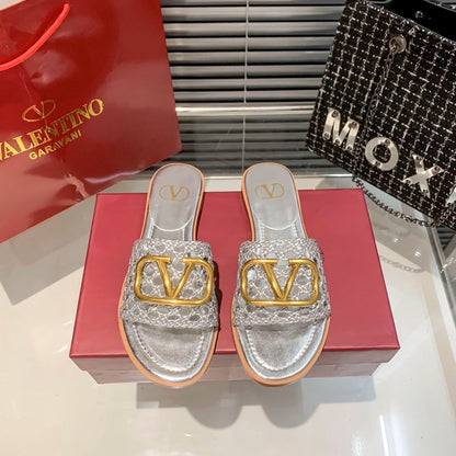 Cutout Flat Slippers