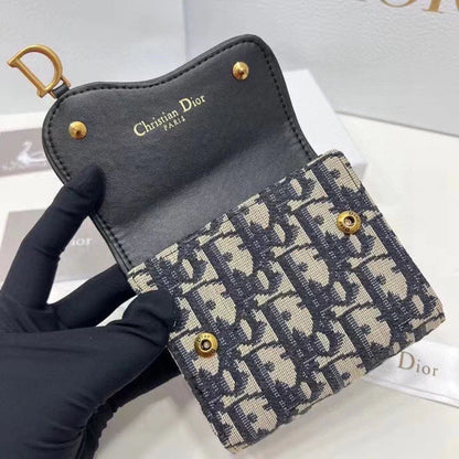 Oblique Saddle Wallet