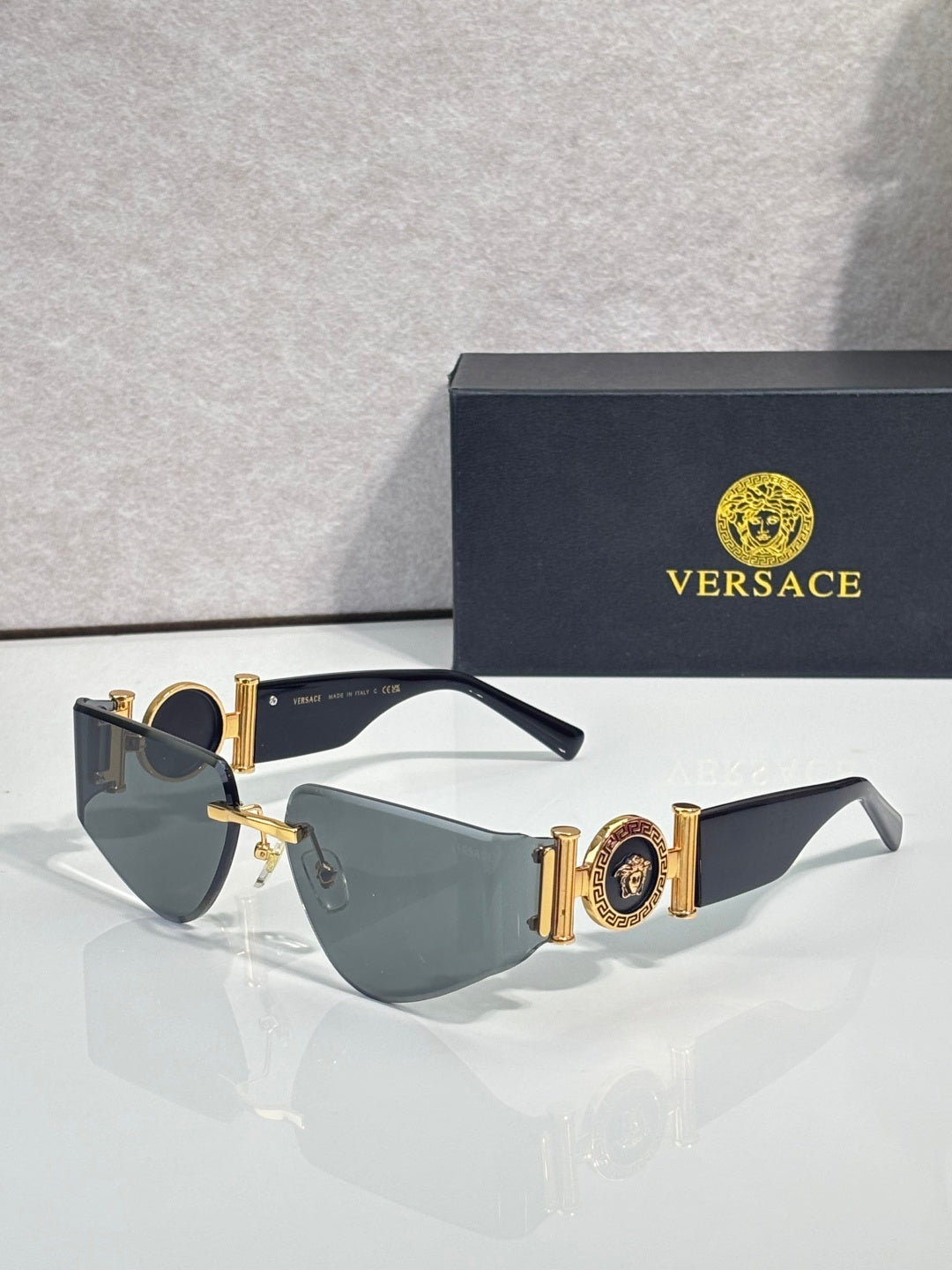 Futuristic Shield Sunglasses - VE6772