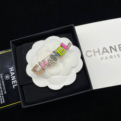 Broche Lettre Colorée Personnalisée