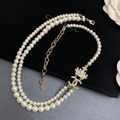 Collar de Perlas de Doble Corona