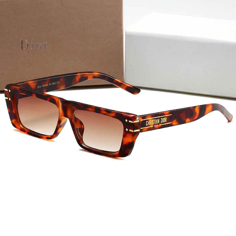 Nouvelles lunettes de soleil à petite monture