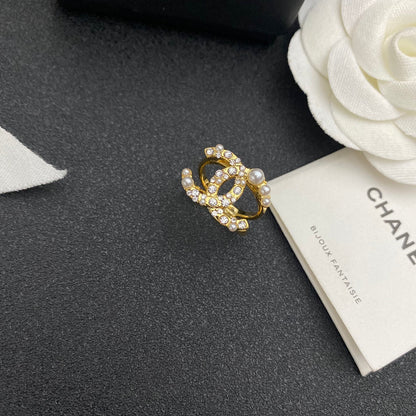 Bague ouverte élégante diamant et perle