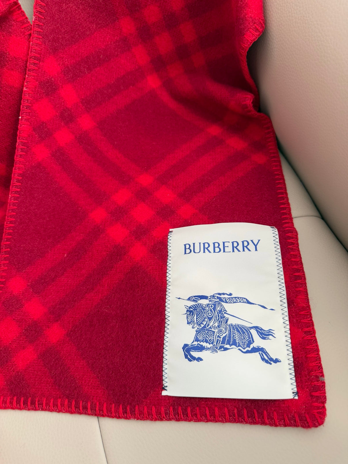 ✨ In Stock | 2025 New Year Hooded Checkered Wool Shawl – Elegant Blanket-Style Wrap
