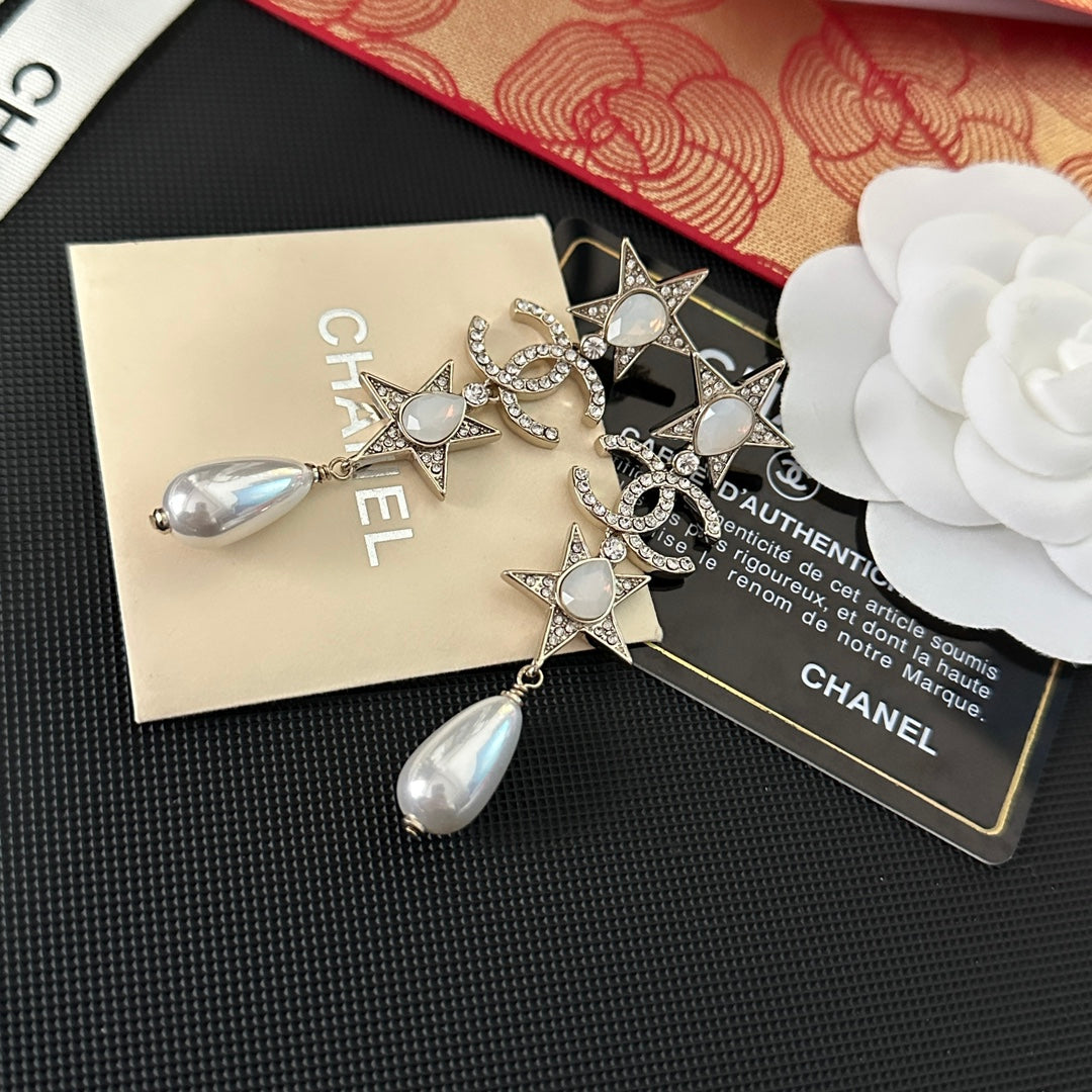Boucles d'oreilles élégantes en pierres précieuses de première qualité