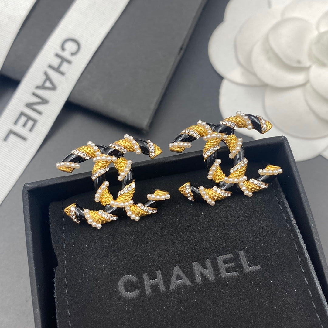 Boucles d'oreilles color block avec perles