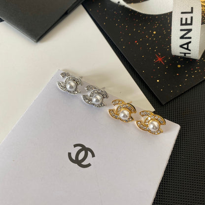 Aretes retro de perlas mini