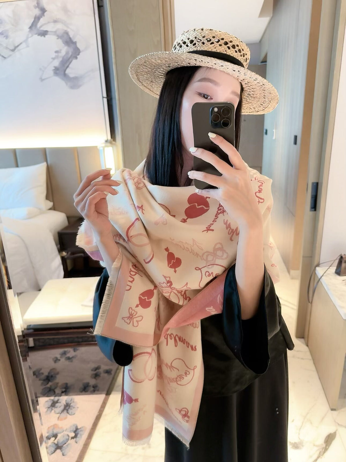 2026 New Handwritten Heart Cashmere Scarf – Playful Graffiti Design, Soft & Cozy Winter Wrap