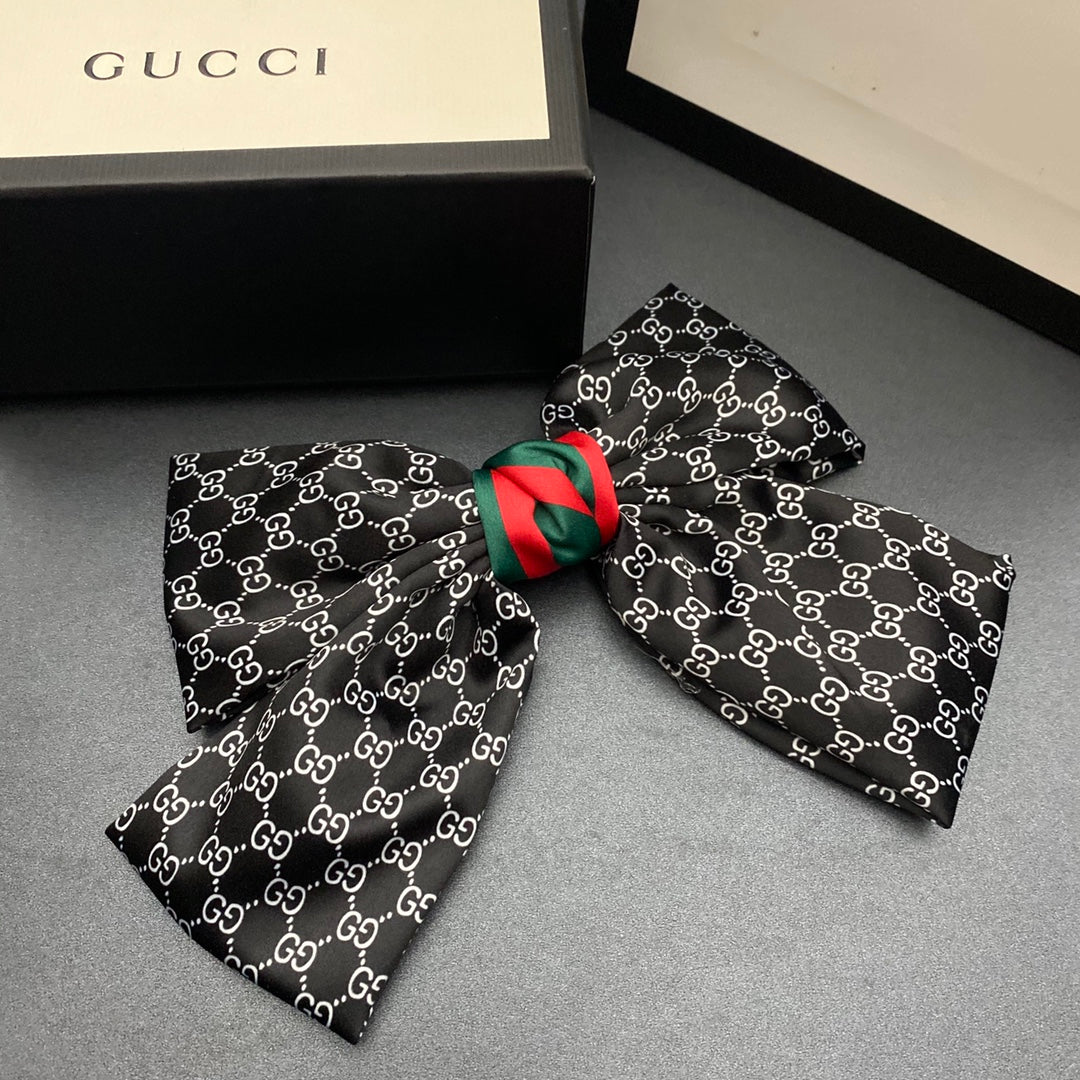 Pince à cheveux Monogram Bow