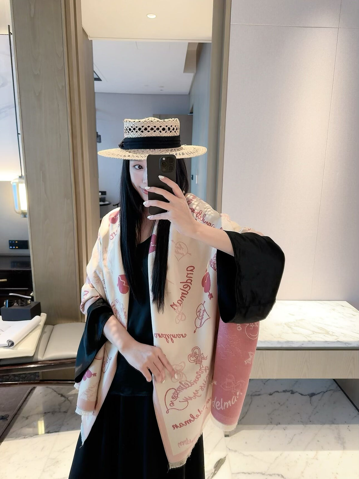 2026 New Handwritten Heart Cashmere Scarf – Playful Graffiti Design, Soft & Cozy Winter Wrap