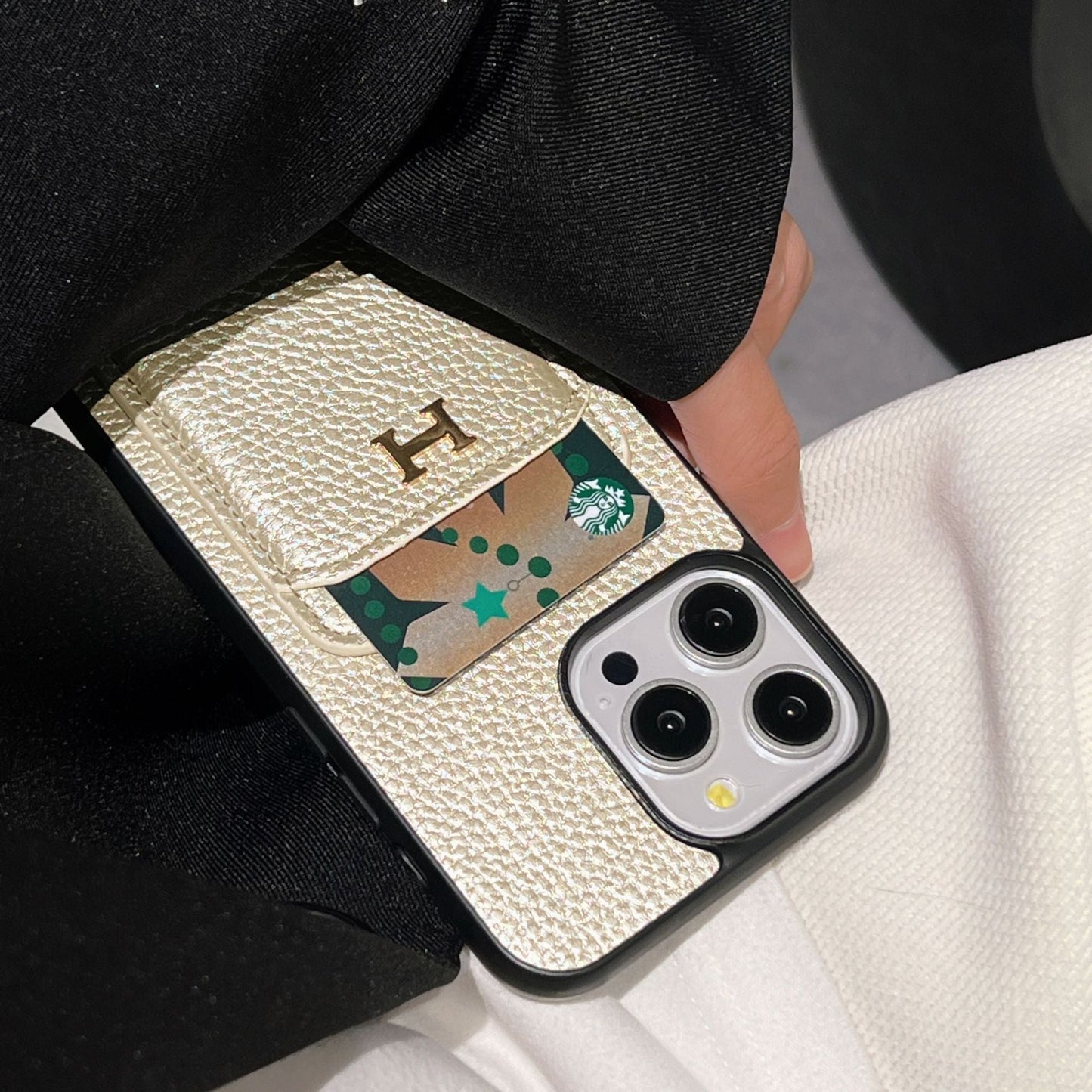 Estuche monedero con patrón de lichi