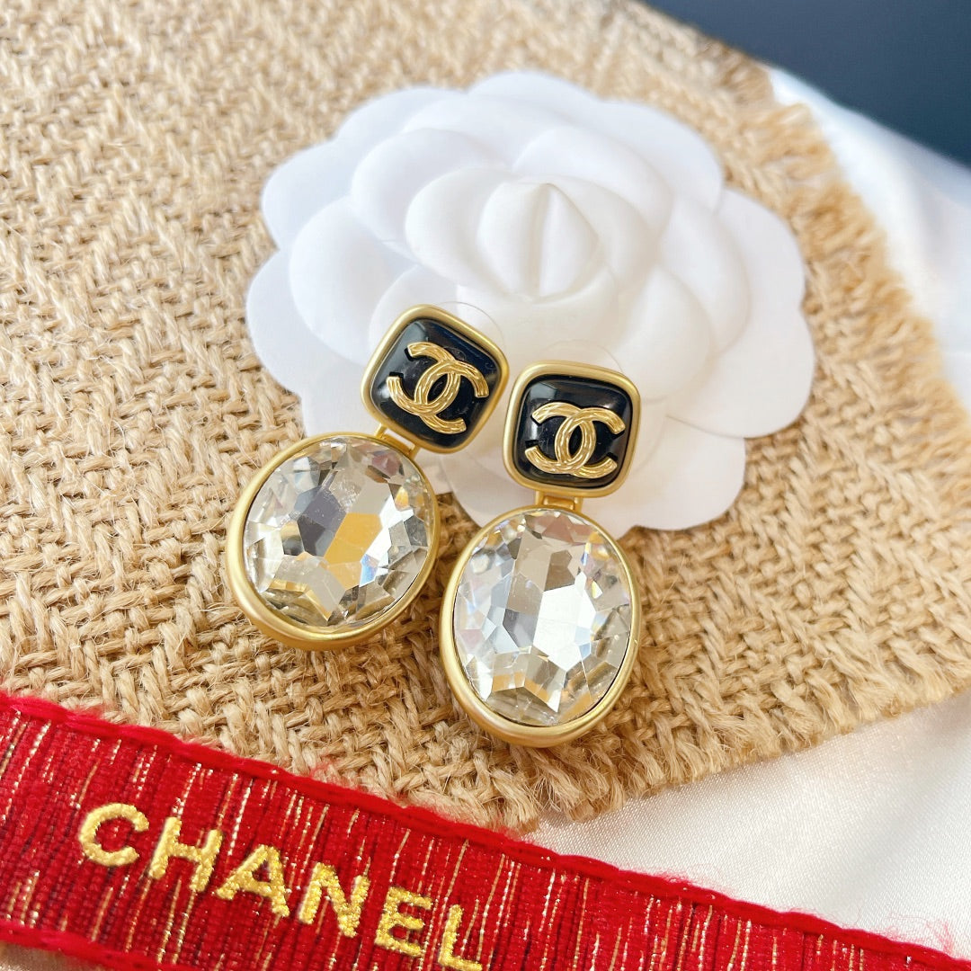 Pendientes colgantes ovalados de diamantes vintage