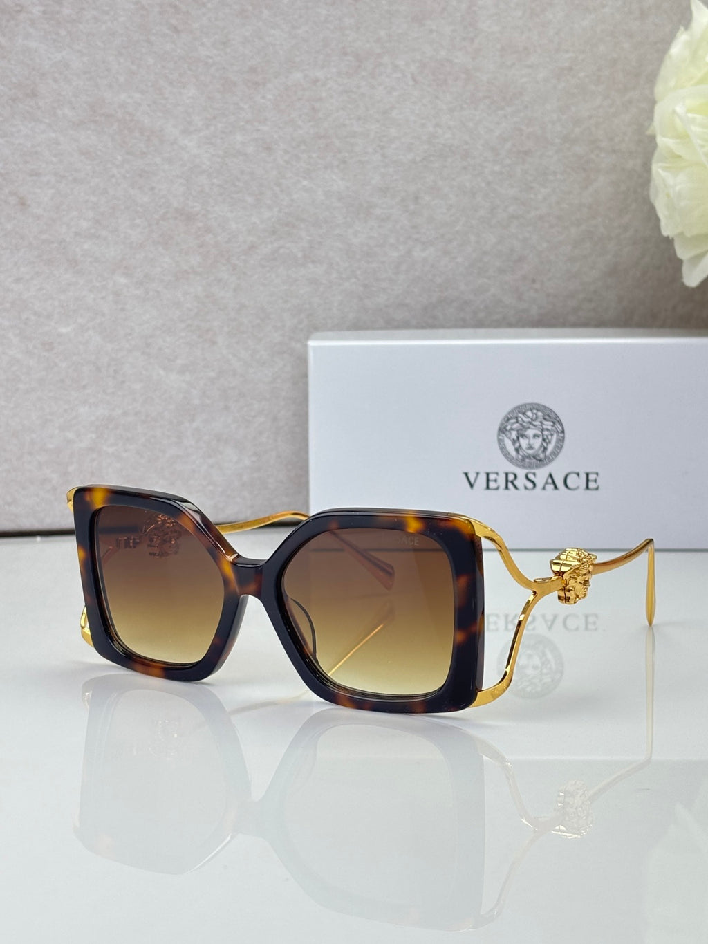 6 Color Square Chain Temple Sunglasses - VE4502U