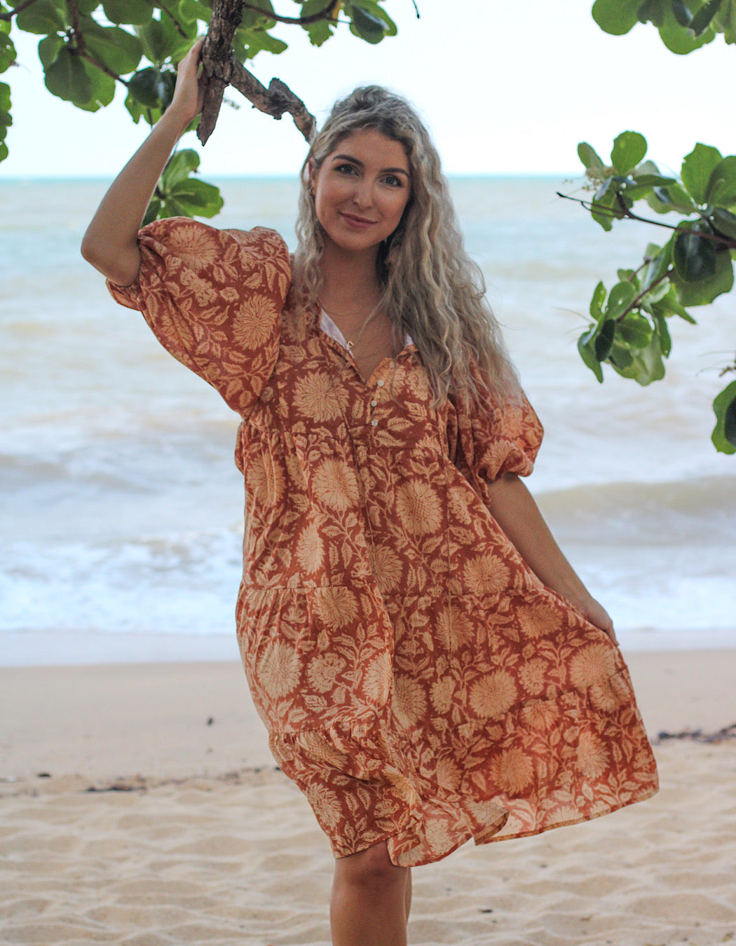 Robe courte Neera Masala - Doublée