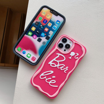 Funda de silicona con letras rosas de dibujos animados