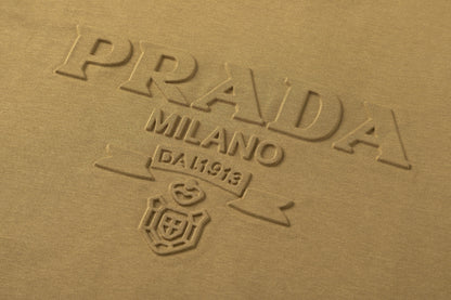 T-shirt à impression en relief