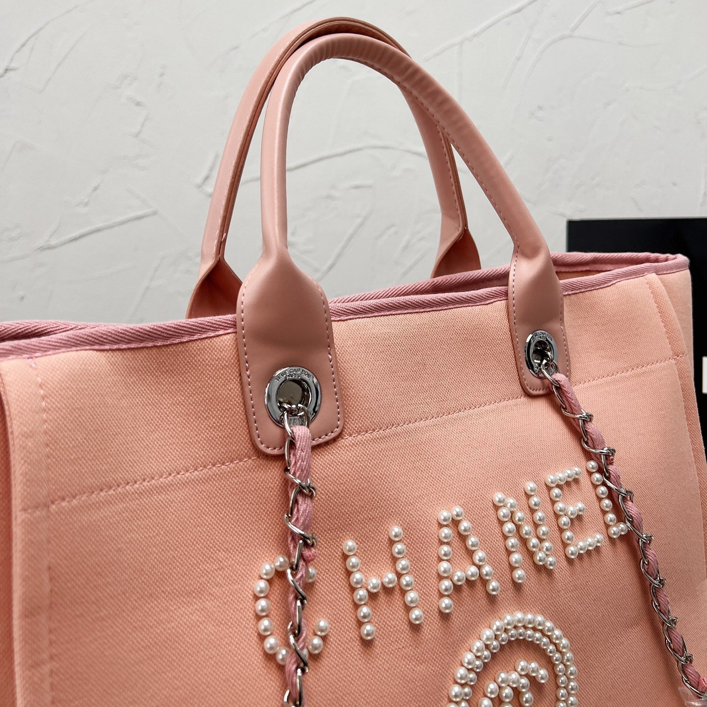 Sac de plage brodé de perles