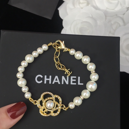Bracelet ajustable perles Camellia
