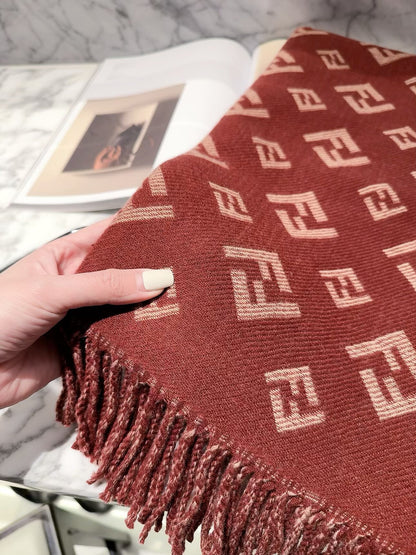 ✨ 2026 New Double-Sided Cashmere Scarf – Two Patterns, Two Styles 💥