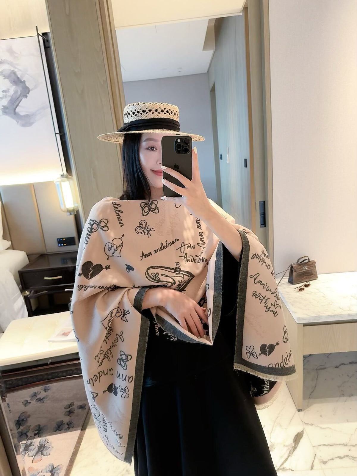 2026 New Handwritten Heart Cashmere Scarf – Playful Graffiti Design, Soft & Cozy Winter Wrap