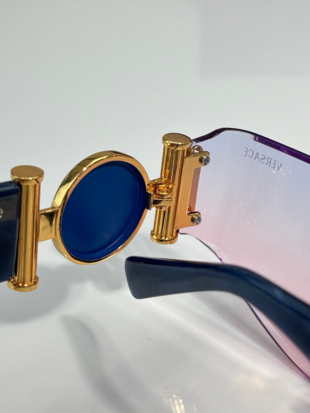 Futuristic Shield Sunglasses - VE6772