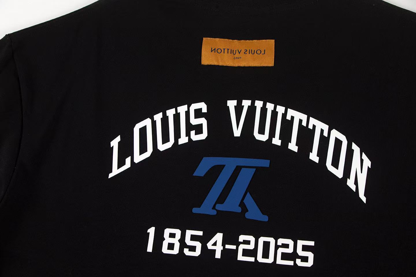 T-shirt imprimé en trois dimensions