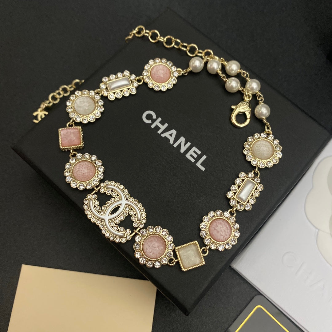 Elegante collar atemporal