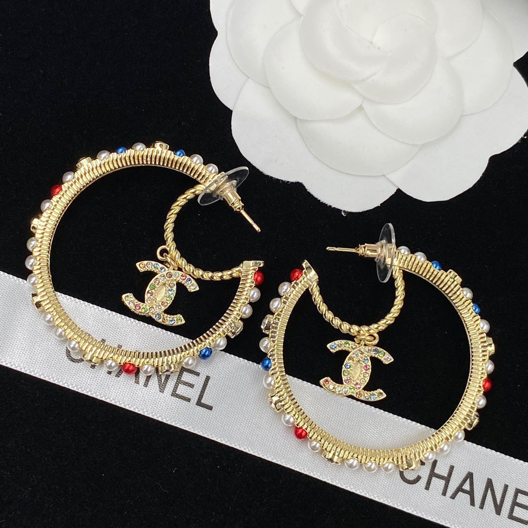 Pendientes de Aro Grandes con Perlas de Colores